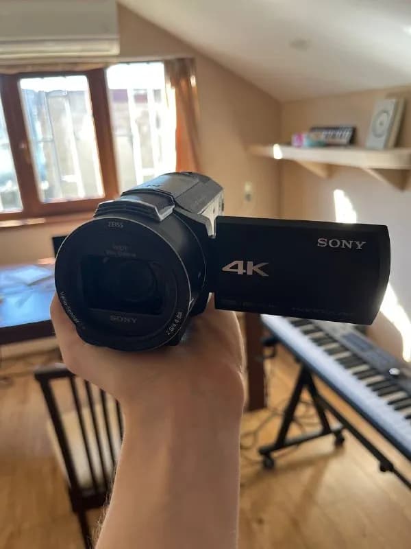 Sony FDR-AX43 4K — 2000 ₾ — Батуми — 2 000 ₾