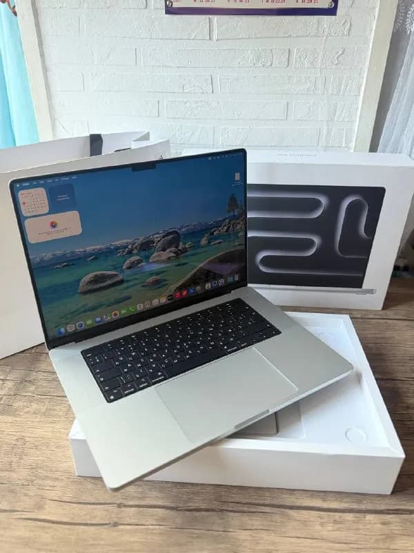 Macbook Pro 16 Inch 2025 — Тбилиси — 9 299 ₾