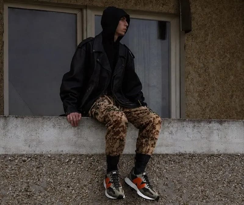 Кроссовки New Balance 327 размер 45 — Батуми — 100 ₾