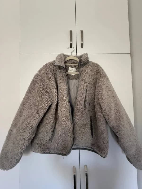 Pull&Bear женская, размер M. — Тбилиси — 20 ₾