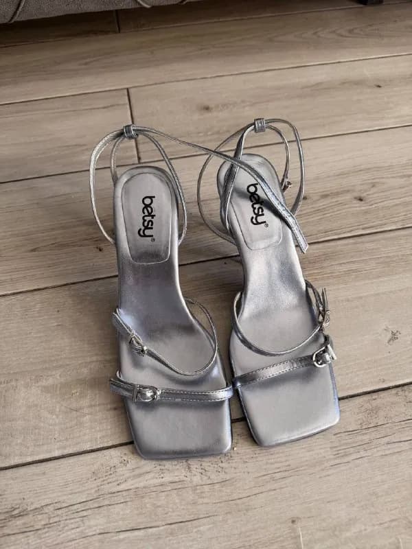 37 размера, новые — Батуми — 20 ₾