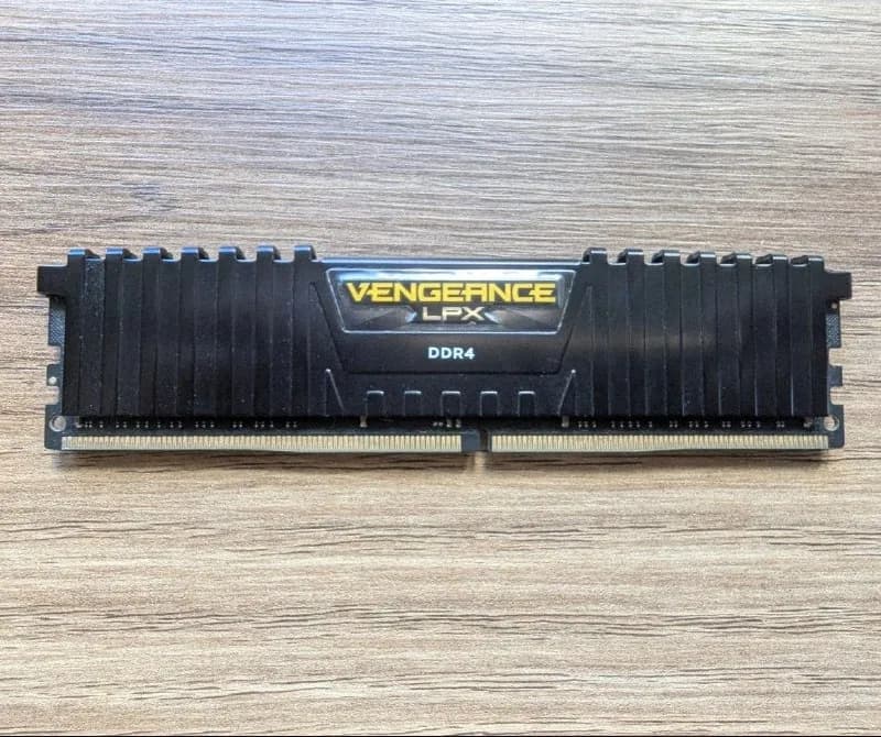 Corsair Vengeance LPX — Тбилиси — 120 ₾