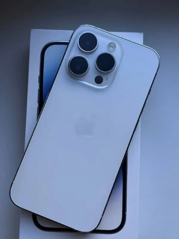 iPhone 14 Pro — 256 GB 84% 🔋 — Батуми — 1 100 ₾