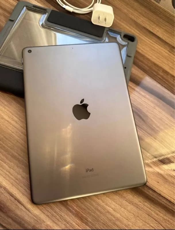 iPad 9 64 gb — 490 л — Тбилиси