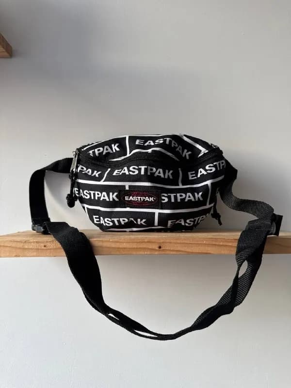 Eastpak — Тбилиси — 55 ₾