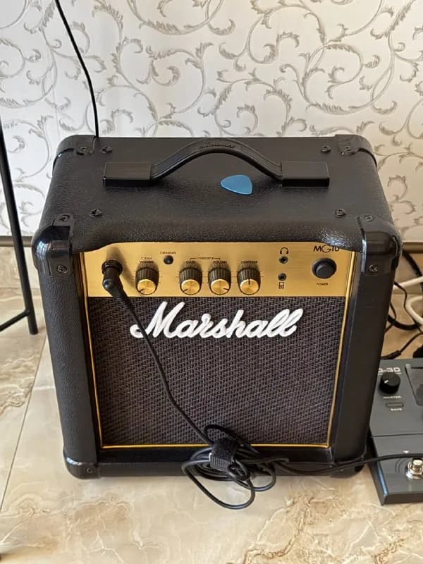 1. Marshall MG10G — Ереван — 35 000 ֏