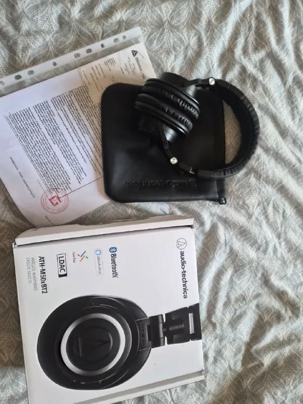Audio-techica ATH-M50XBT2. Коробка, кожанный чехол, акустический кабель, зарядка и чек с гарантией в — Тбилиси — 420 ₾