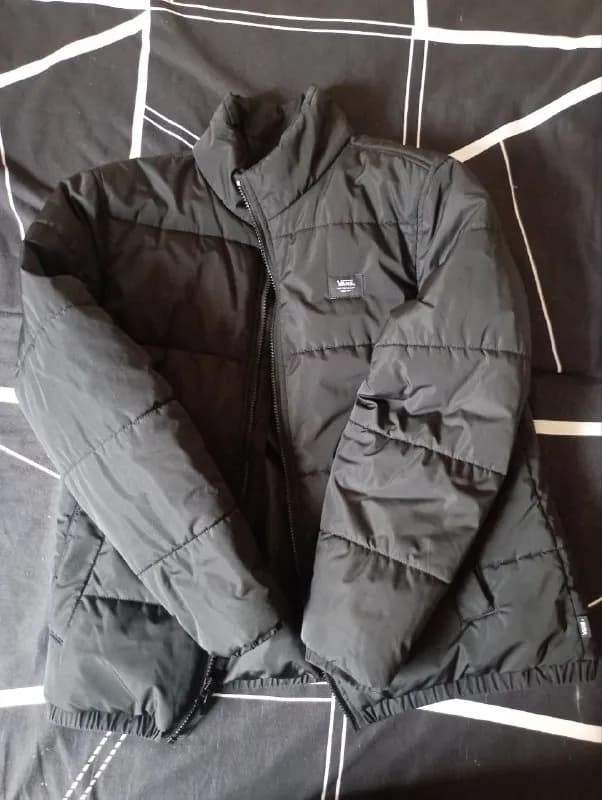 Пуховик Vans MTE, бейсболка и слипоны Vans — Минск — 173 Br