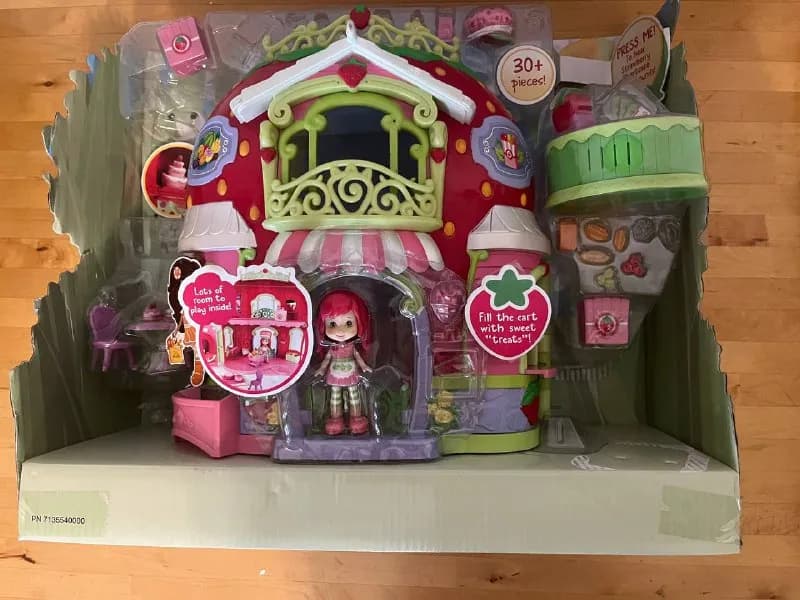 Игровой набор Ягодный магазин Шарлоттки Землянички Hasbro — Алматы — 12 000 $