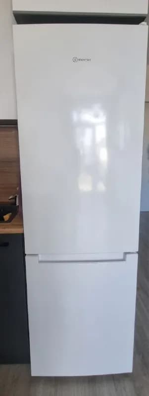 INDESIT модель TS 4180 — Батуми — 100 ₾