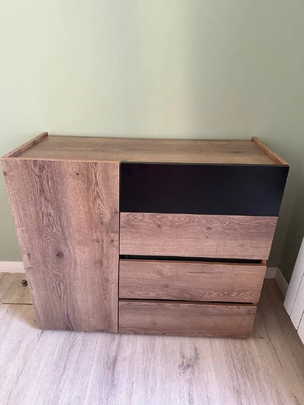 Офисный шкаф Embawood — Батуми — 200 ₾