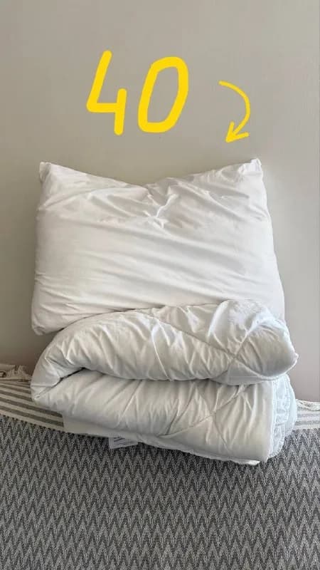 Одеяло двухспальное и подушка — Батуми — 40 ₾