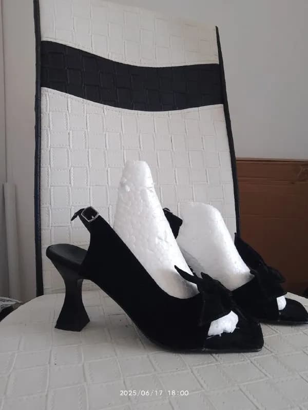 Босоножки замш размер 38 — Батуми — 50 ₾
