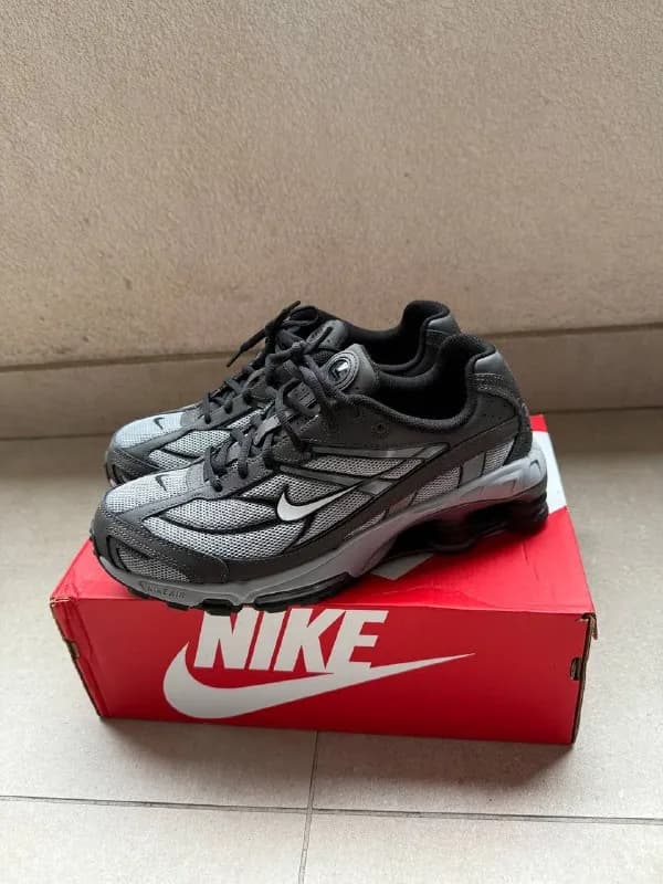 Кроссовки Nike Shox Ride 2 EUR 43 — Белград — 16 000 €