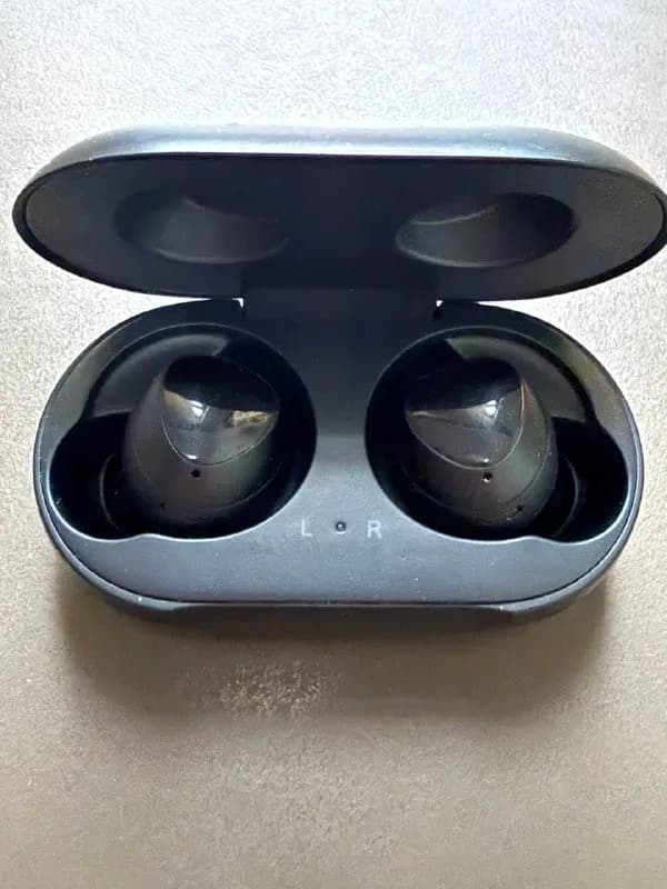 Galaxy Buds — Батуми — 40 ₾