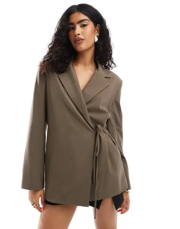 Pull&Bear коричневый Блейзер/пиджак — Тбилиси — 75 ₾