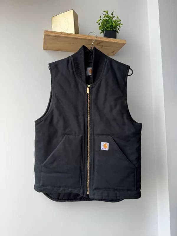 Жилетка Carhartt — Батуми — 275 ₾