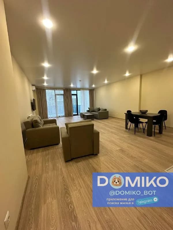1+1 площадью 120 м² с арендной платой 1000 USD в месяц. — Батуми — 1 000 $