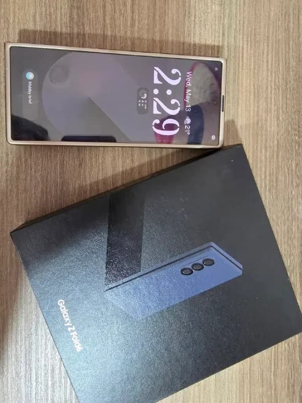Samsung Galaxy Z Fold 6 ждет тебя! ✨ — Батуми — 2 600 ₾