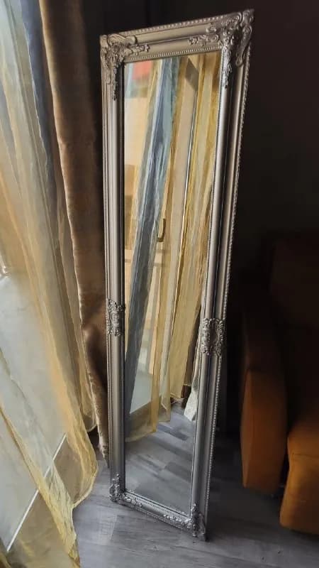 1. Напольное зеркало в идеальном состоянии: 40×160см, 155 ₾, доставка 15 ₾ — Тбилиси — 155 ₾
