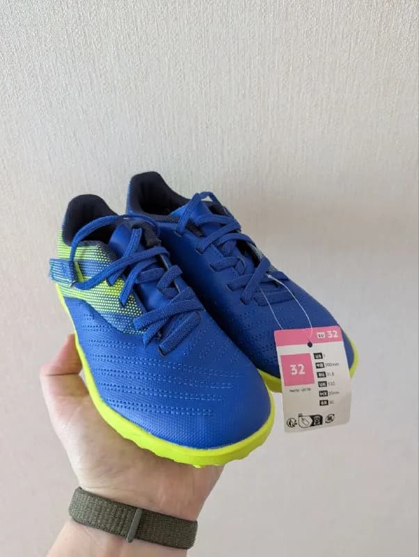 Decathlon. Размер 31,5 (20 см) Абсолютно новые. 30 лари. — Батуми — 30 ₾
