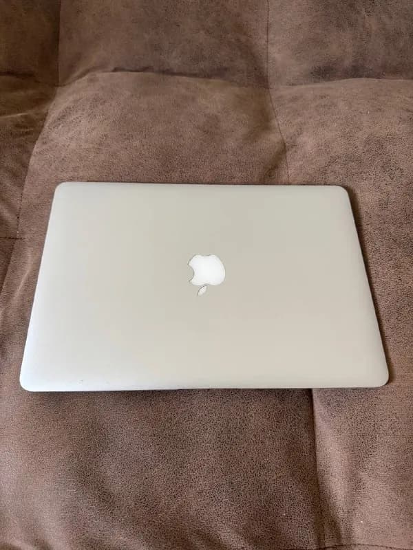 MacBook Air 2014 — Тбилиси
