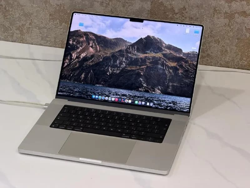 MacBook Pro M1 Pro 16/512 84% АКБ — Батуми — 2 600 ₾