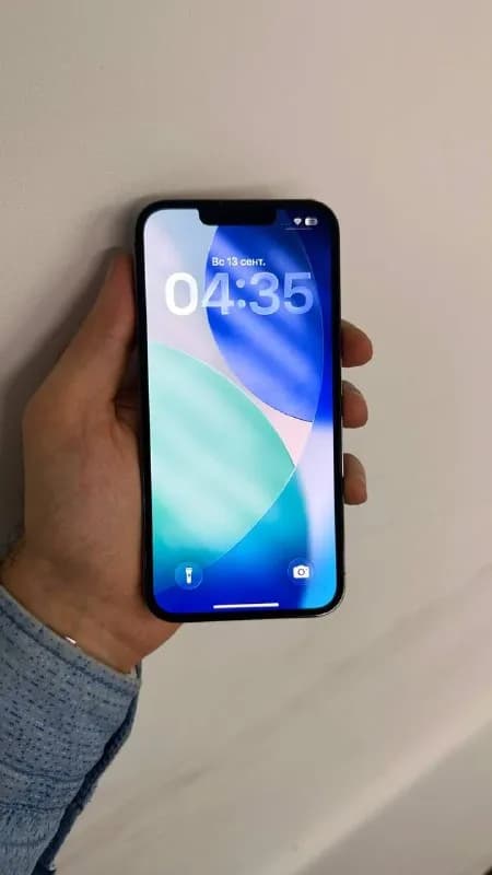 iPhone 13 128GB — Батуми — 800 ₾