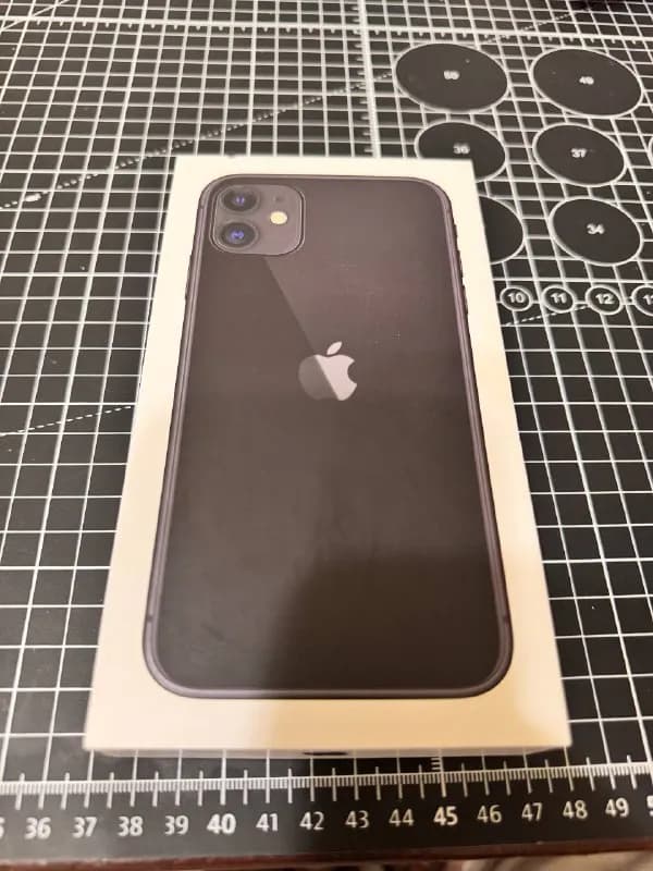 iPhone 11 64gb black — Ереван — 40 000 ֏