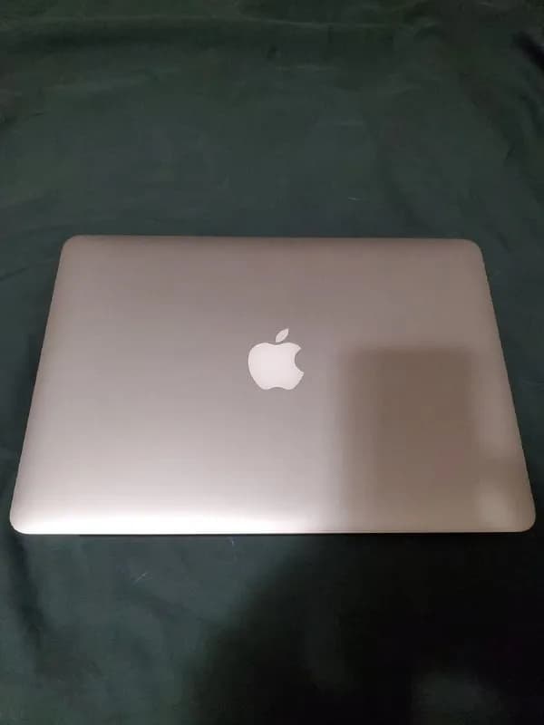Macbook Pro 2013 на запчасти. — Тбилиси — 100 ₾