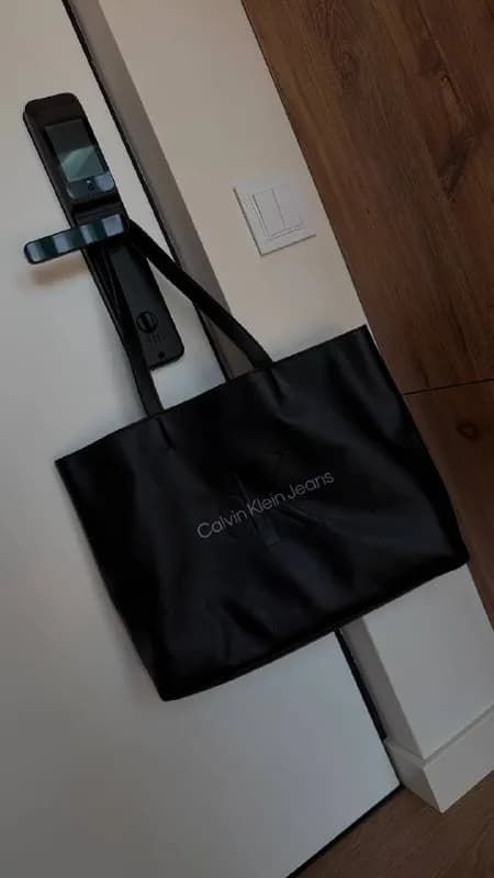 Шоппер Calvin Klein — Тбилиси — 150 ₾