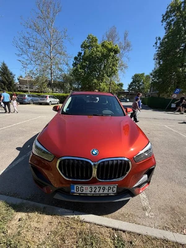 BMW X1 25e xDrive 1.5L 2021 Бензин/Plug-in Hybrid — Белград — 23 000 дин
