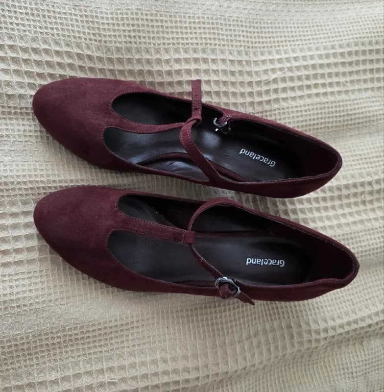 Туфли бордовые, удобные — Батуми — 20 ₾