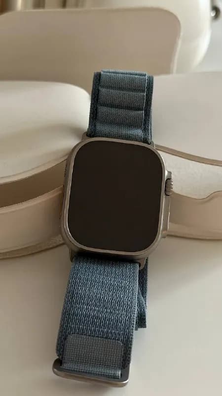 Apple Watch Ultra 3 — Ереван — 210 000 $