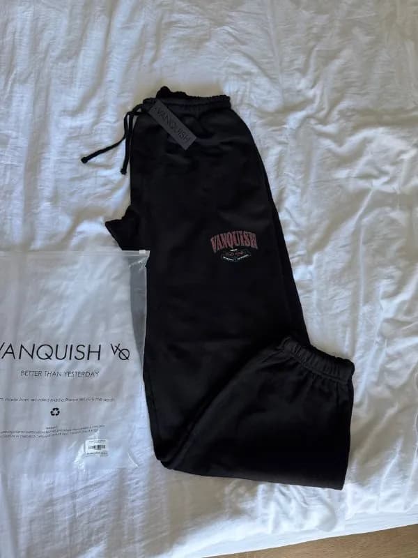 спортивные мужские брюки vanquish XL, новые — Тбилиси — 60 ₾