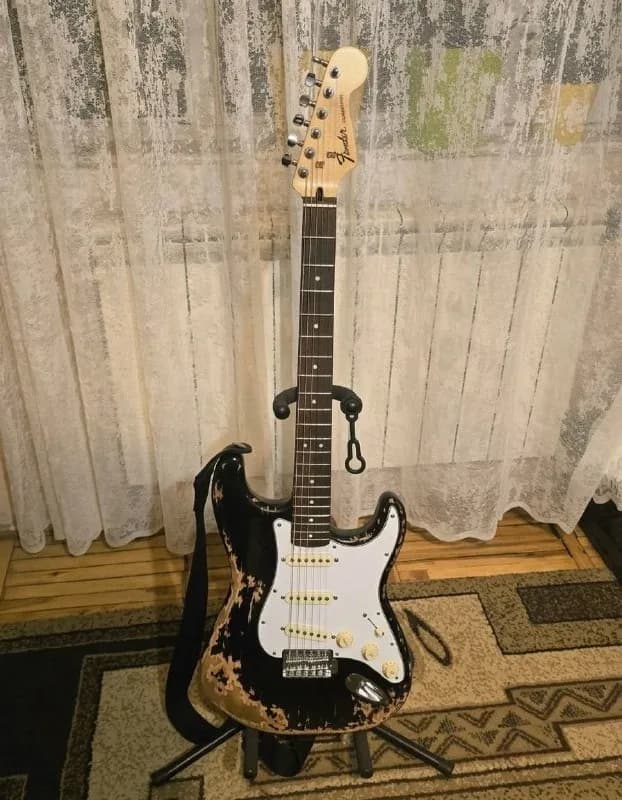 Squier by Fender Startocaster с Alnico 5 звучками — Ереван — 85 000 ֏