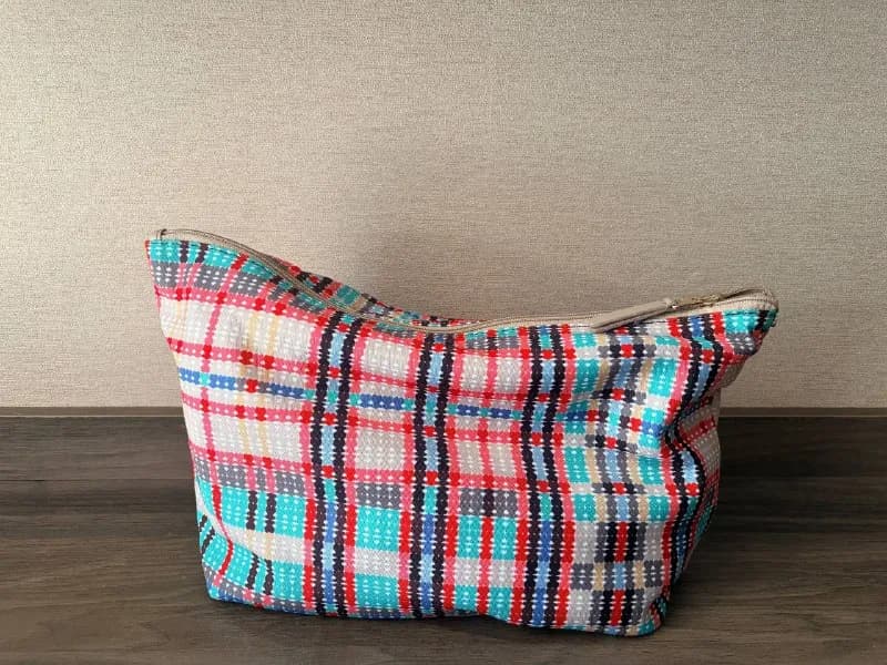 Крем, перстень, кольцо, кошелек, косметичка — Батуми — 350 ₾