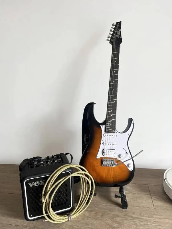 Гитара Ibanez GRG140 SB + Комбик VOX Mini Go 3 — Батуми — 750 ₾
