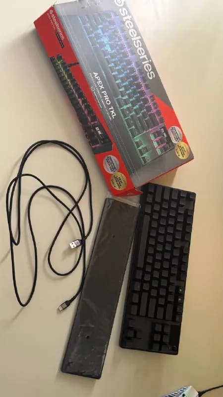 Игровая клавиатура SteelSeries Apex Pro TKL 2023 — Астана — 60 000 ₸