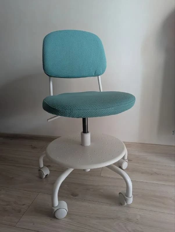 Продаю компьютерный стул IKEA VIMUND — Тбилиси — 200 ₾
