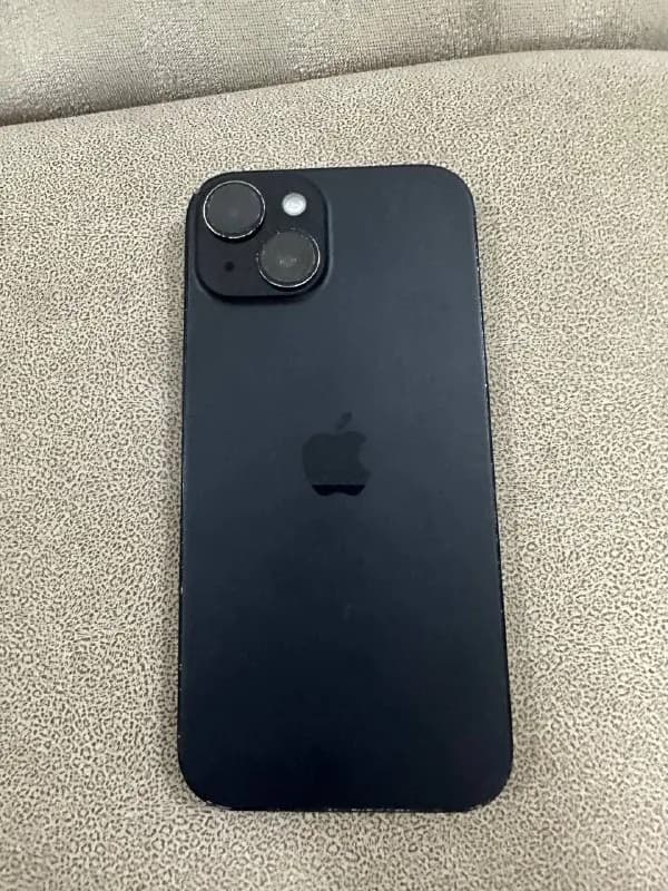 iPhone 15 с коробкой и проводом — Тбилиси