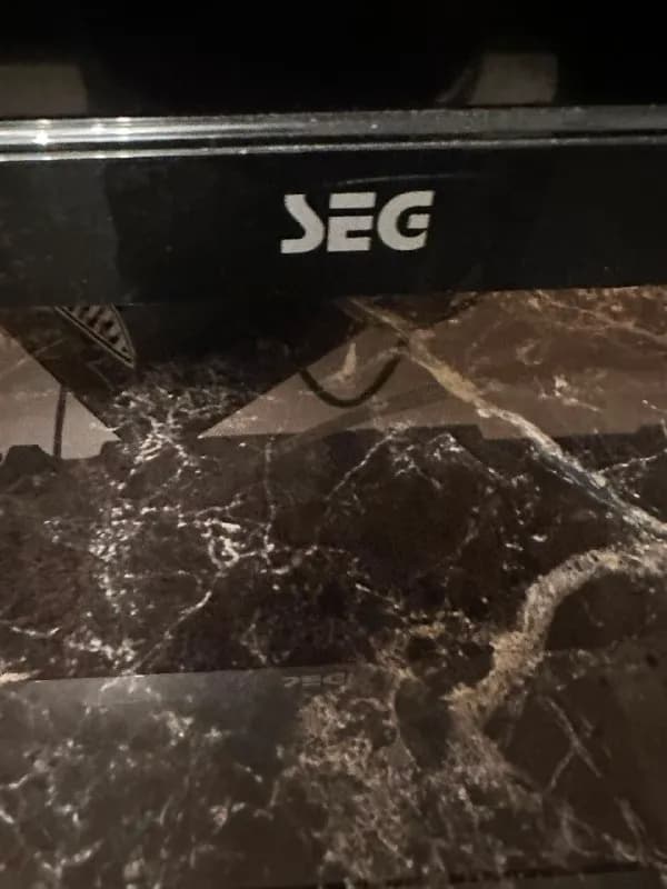 Продаётся SEG 43» Smart LED TV в отличном состоянии! — Анталия — 6 500 ₺