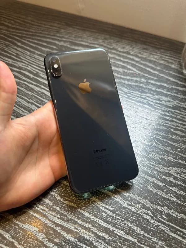 Продам iPhone XS Max 64GB. — Батуми — 250 ₾