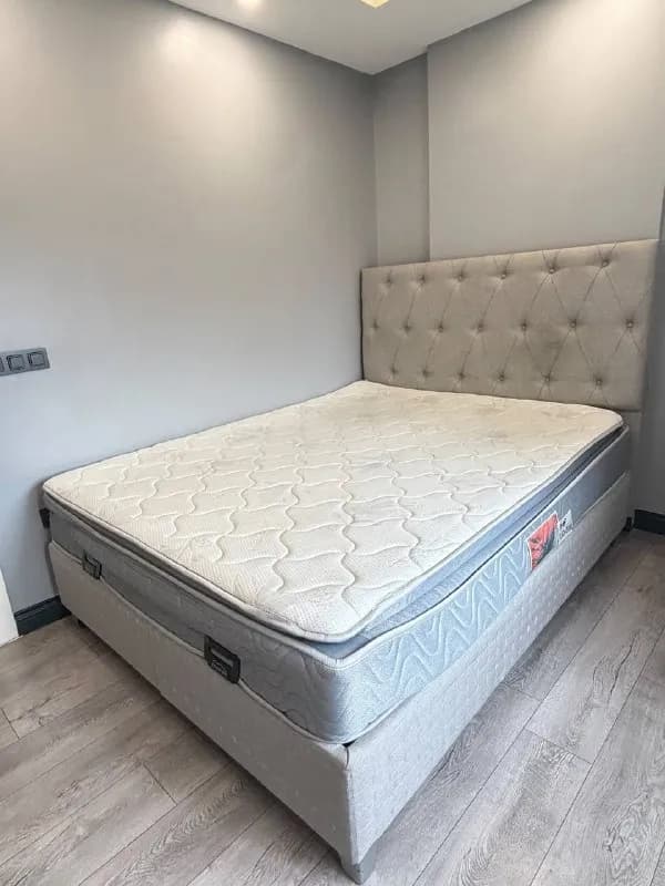 ДВУСПАЛЬНАЯ КРОВАТЬ С ПОДЪЁМНЫМ МЕХАНИЗМОМ И МАТРАСОМ 🛏️ — Анталия — 5 000 ₺