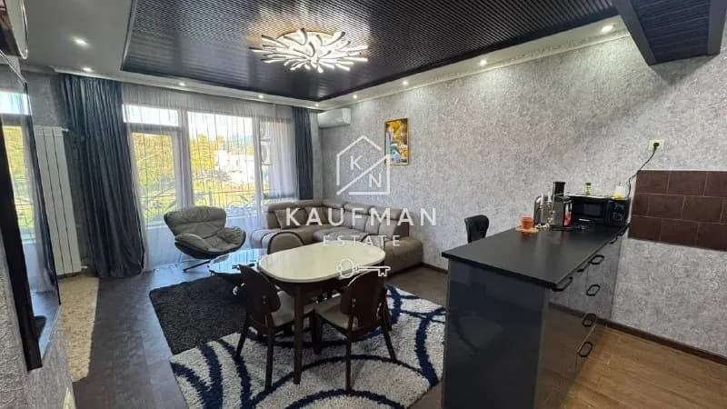 Сдаётся квартира 1+1 — Батуми — 1 700 $
