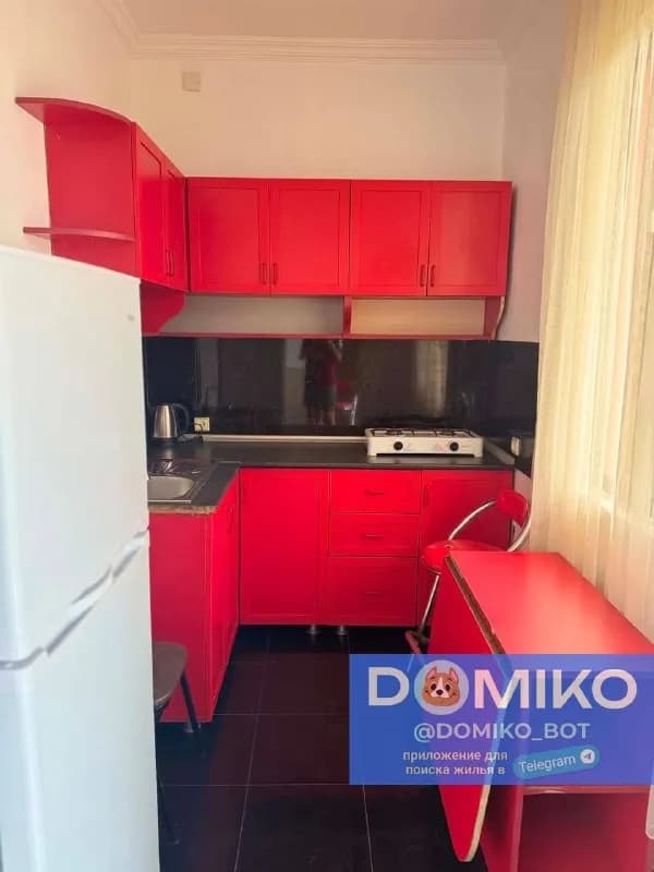 студия, ¾ этаж, 34 кв/м — Батуми — 300 $