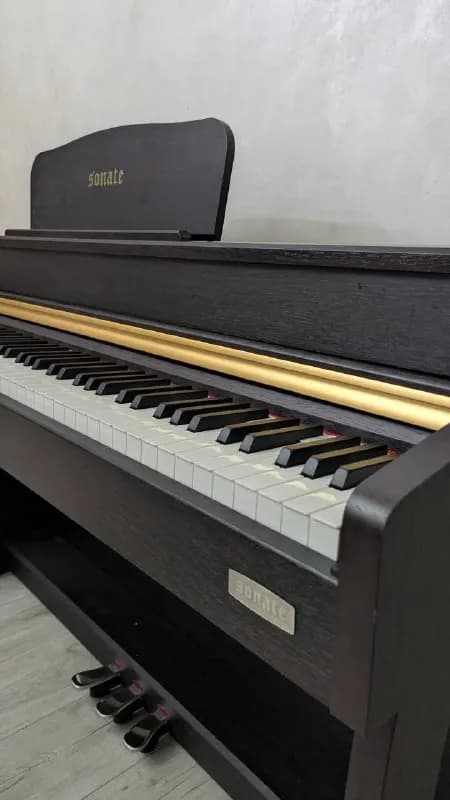 Электрофортепиано — Батуми — 1 300 ₾