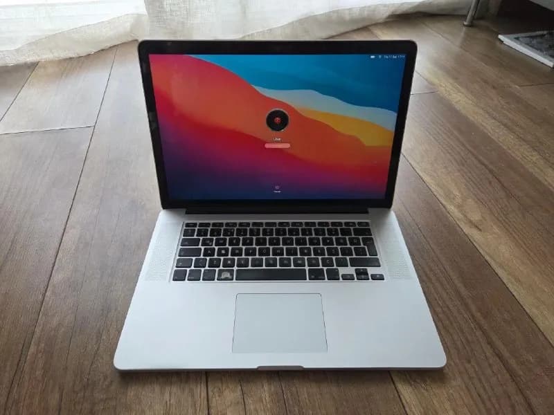 Продам MacBook Pro (Retina, 15-inch, Mid 2014) — Анталия — 10 000 ₺