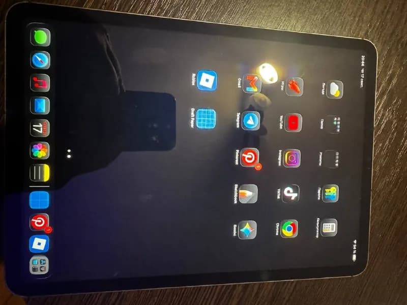 ipad pro11 m1,128 gb, sim, face id и передная камера не работает 80000 — Ереван