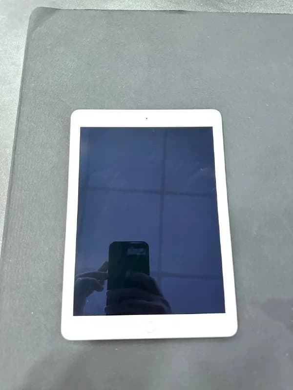 iPad Air 2 64 GB — Тбилиси — 200 ₾